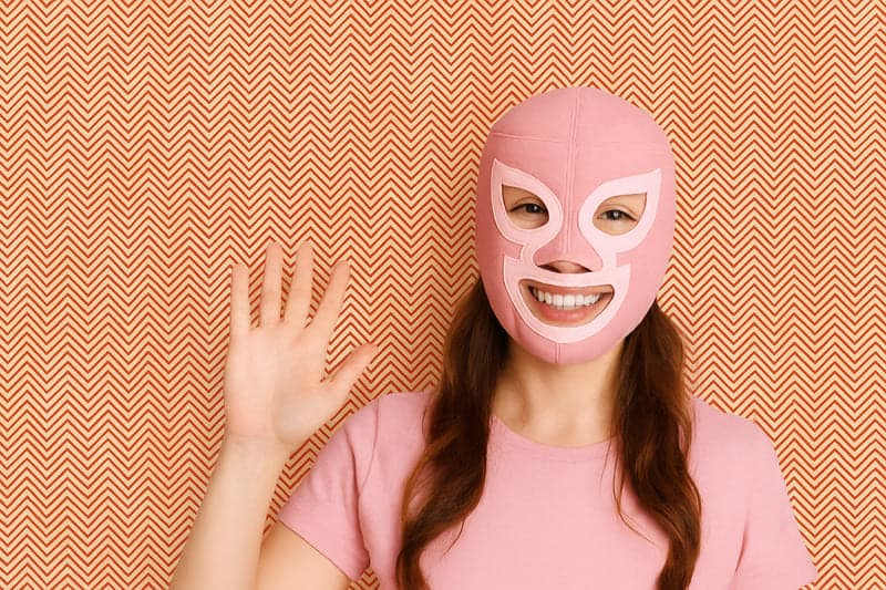 英語を活かしたYouTuberが顔出しなしで活動する方法と収益化戦略